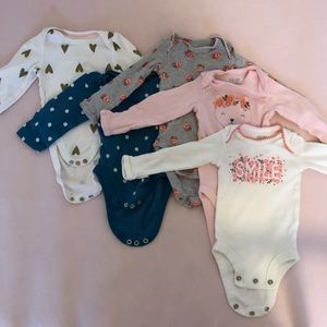 Newborn baby girl onesie set